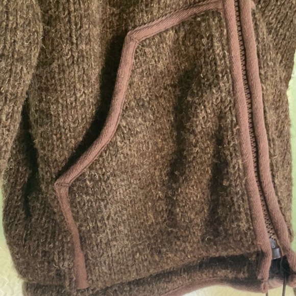 Men's Brown and Cream Hooded Jacket 100 percent wool - Picture 2 of 9